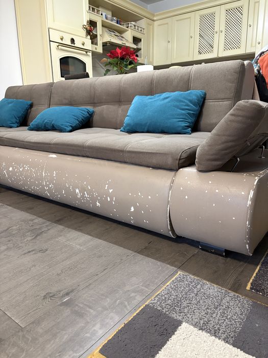 Canapea colțar extensibilă – 600 lei