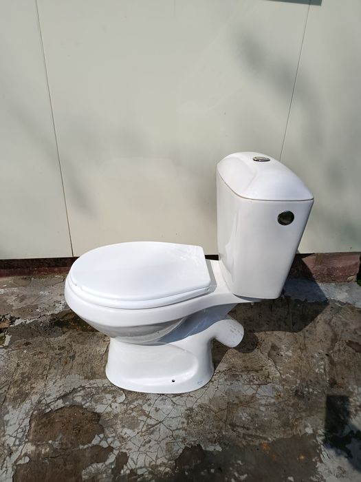 Продам унитаз Golsar производство Иран