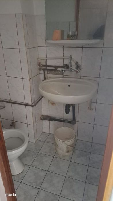 Apartament 3 camere, 70 mp, zona Garii