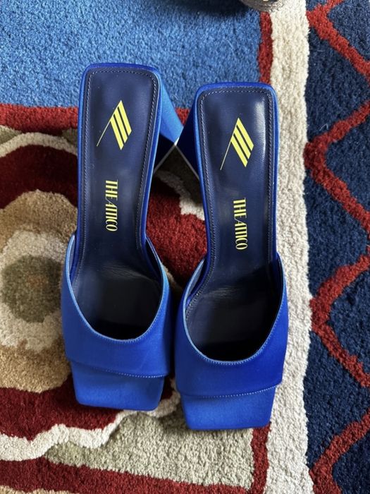 The attico чехли