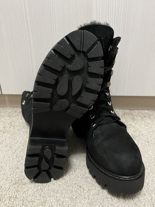 Ботинки женские37-38размер