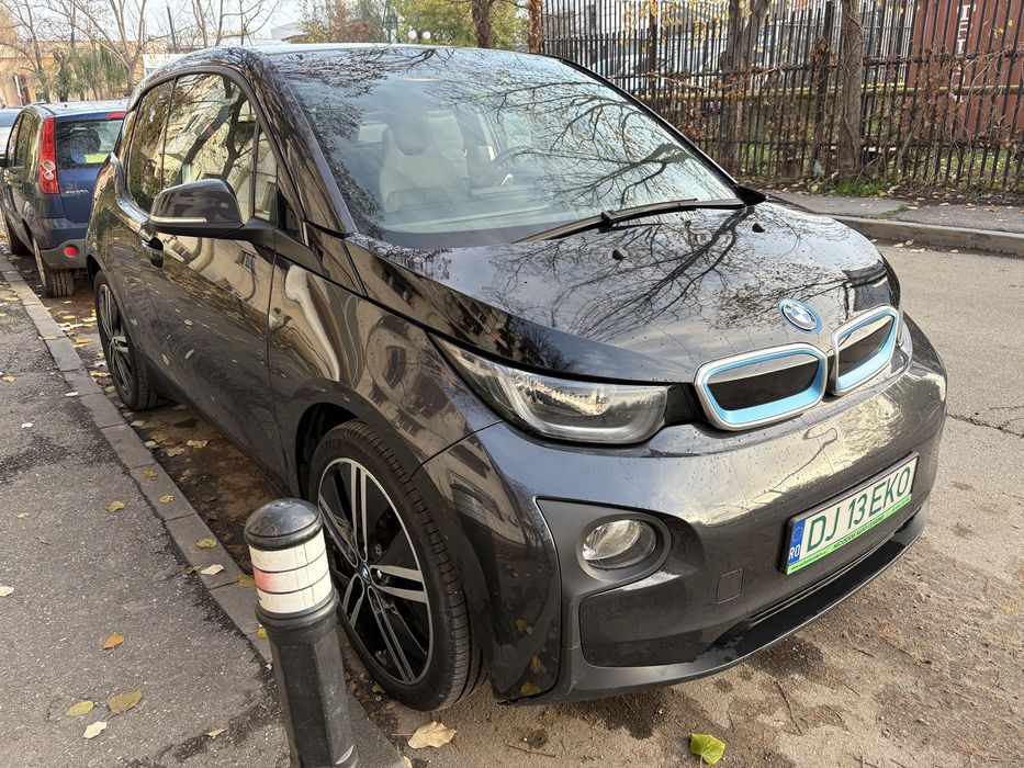 BMW i3 2015 170 cp. electrica impecabila