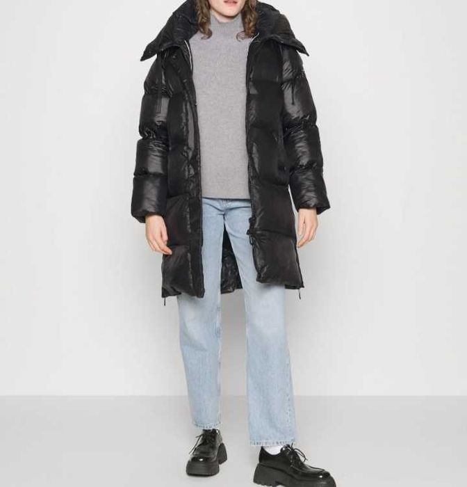 geaca primăvara REPLAY maro marimea xl