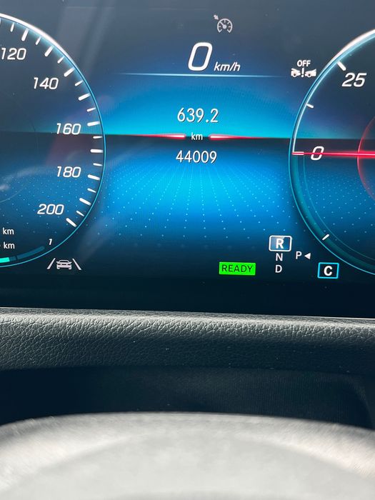 Mercedea EQB350 4 matic