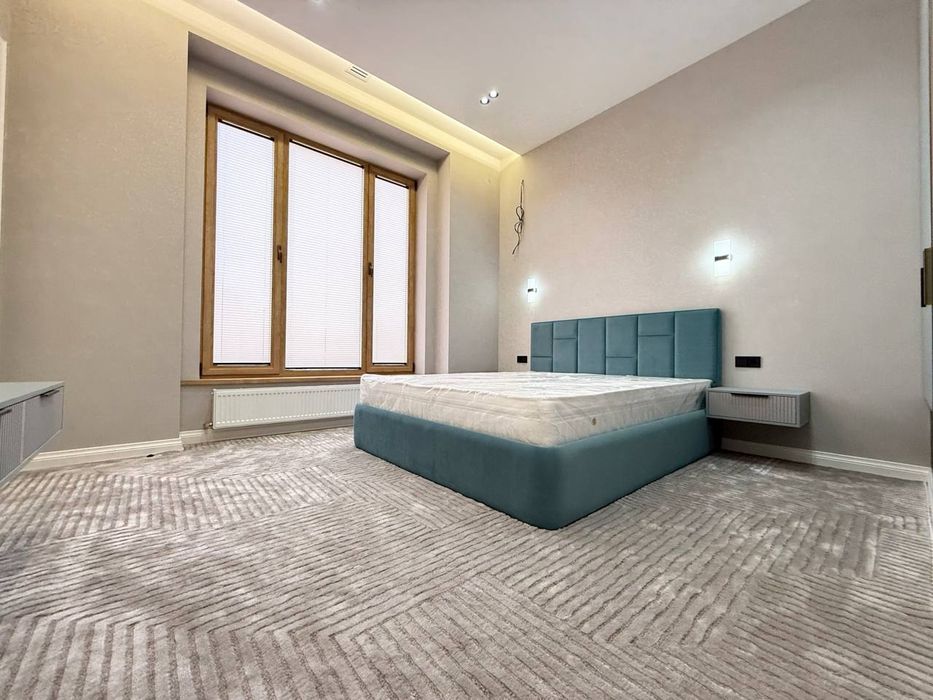 Продам 2х этажный Участок на Никитина! Дом 3 соток/ мебель+техника сну