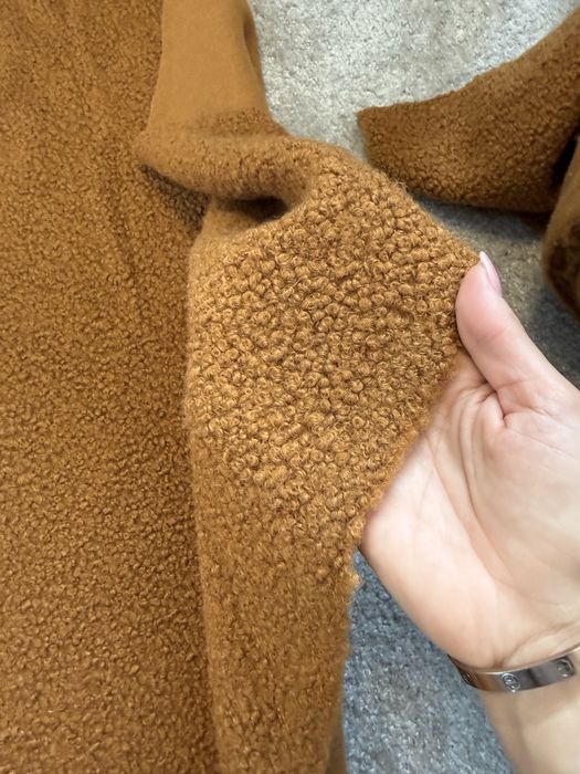 Продавам букле плат Teddi 32 метра