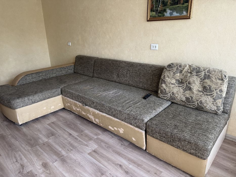 Продам диван на символическую сумму