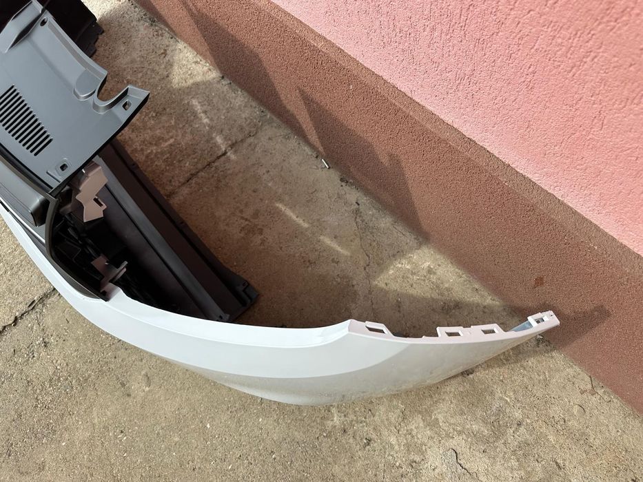 Bara Fata Dacia Logan 2 facelift 2017 -2018 -2019 -2020