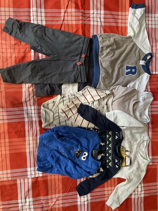 Lot hainute marimea 80