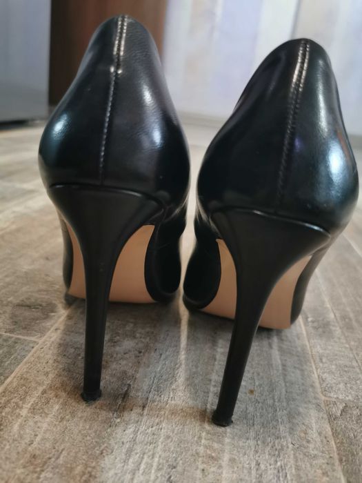 Намалени бални обувки