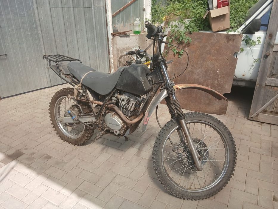 Мотоцикл мощный покоритель гор