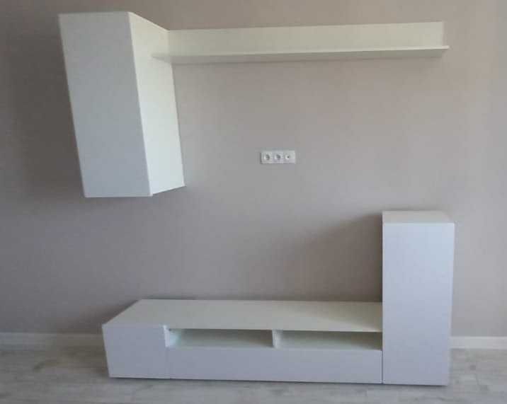 Гостиные в ассортименте .