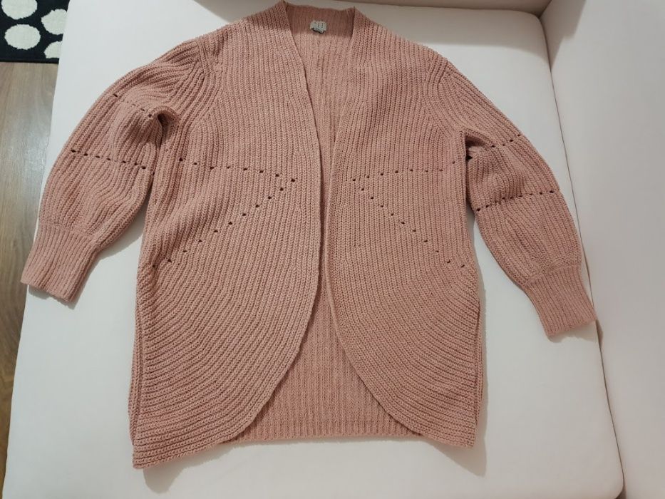 Cardigan dama,roz pudra,oversize,marimea XS,merge si S,stare f buna