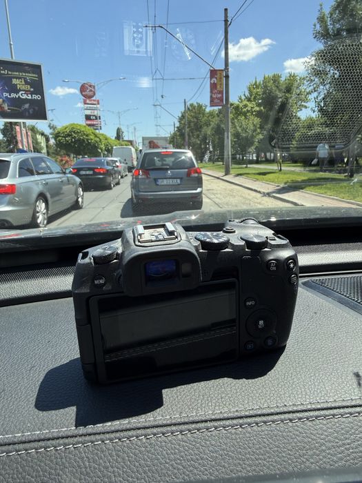Canon EOS RP Mirrorless