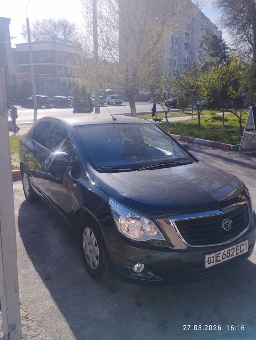 Продается автомобиль почти новый Кобальт