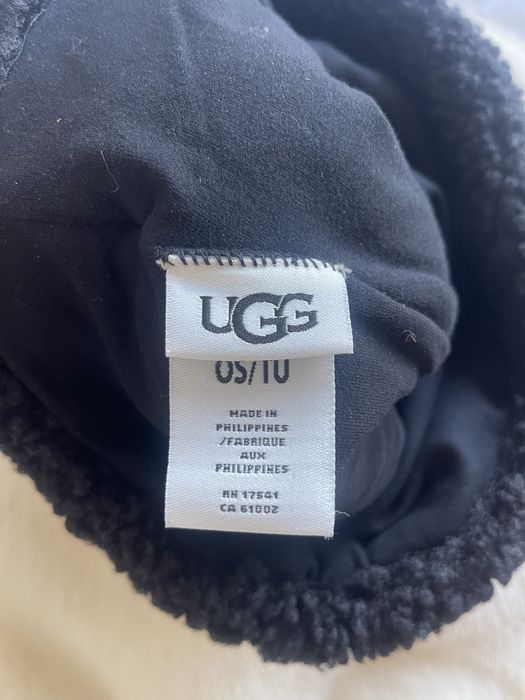 Оригинална UGG шапка