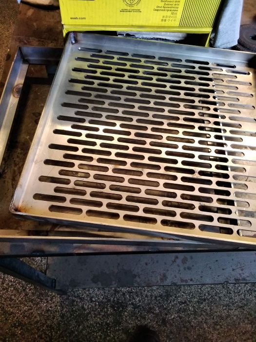 Изработване на водомерни метални капаци, решетки, рамки по размери