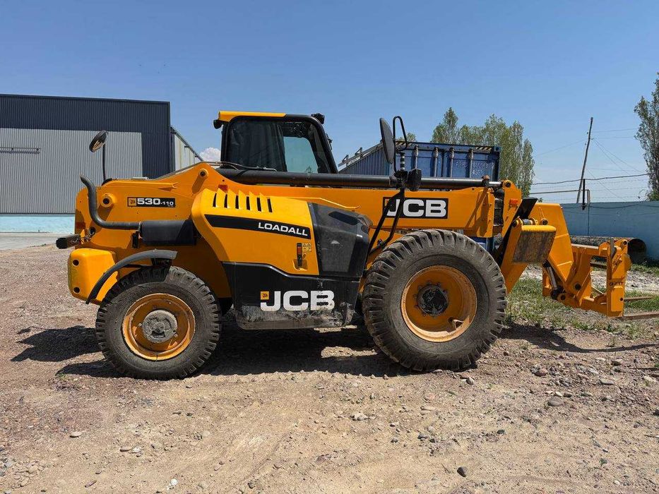 Sotiladi: JCB 530-110 teleskopik yuklagich (Telehandler)
