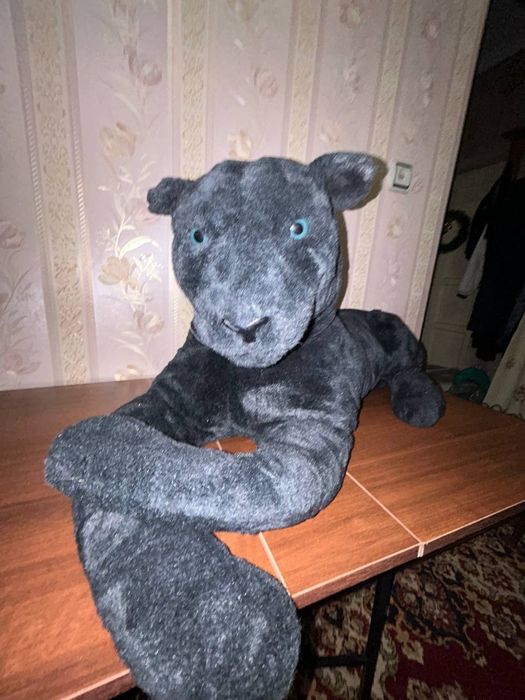 Мягкие игрушки пантера и белый тигр