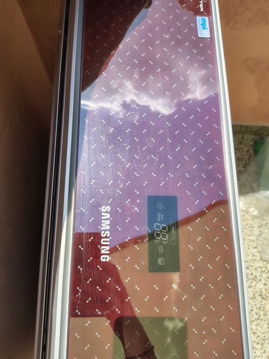 Aer condiționat Samsung Vivace (Bordo/Oglindă) - Defect / Pentru piese"