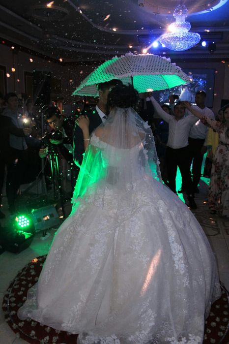 Продам свадебное платье