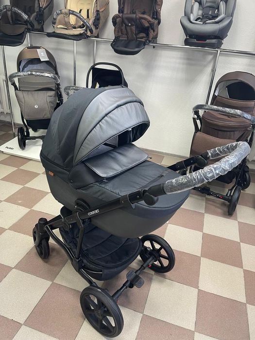 Детская коляска зима лето в хорошем состоянии  почти  новая