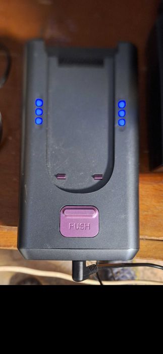 incarcator baterie litiu aspirator 26.5V