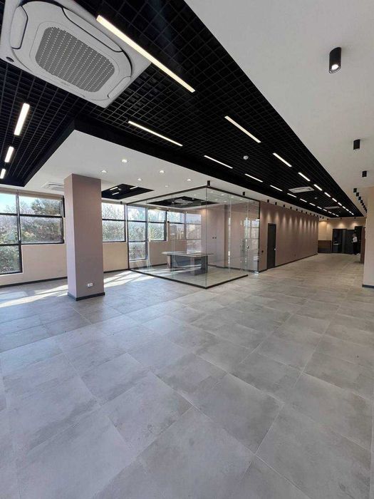 Аренда помещение Дархан, Хамида Олимжана, Бизнес центр Пойтахт 200м2