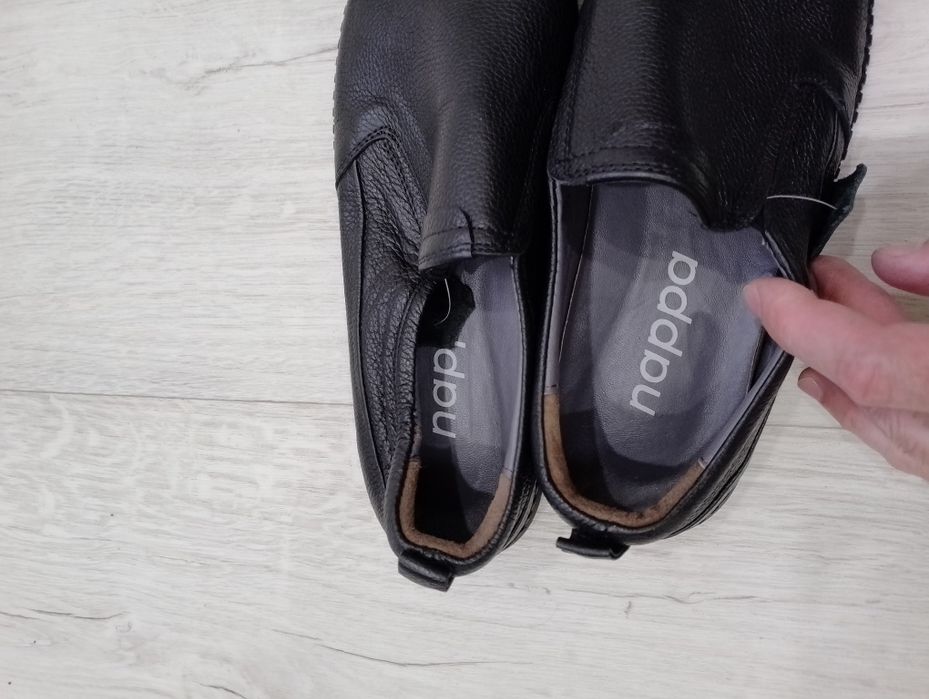 Продам мужские мокасины