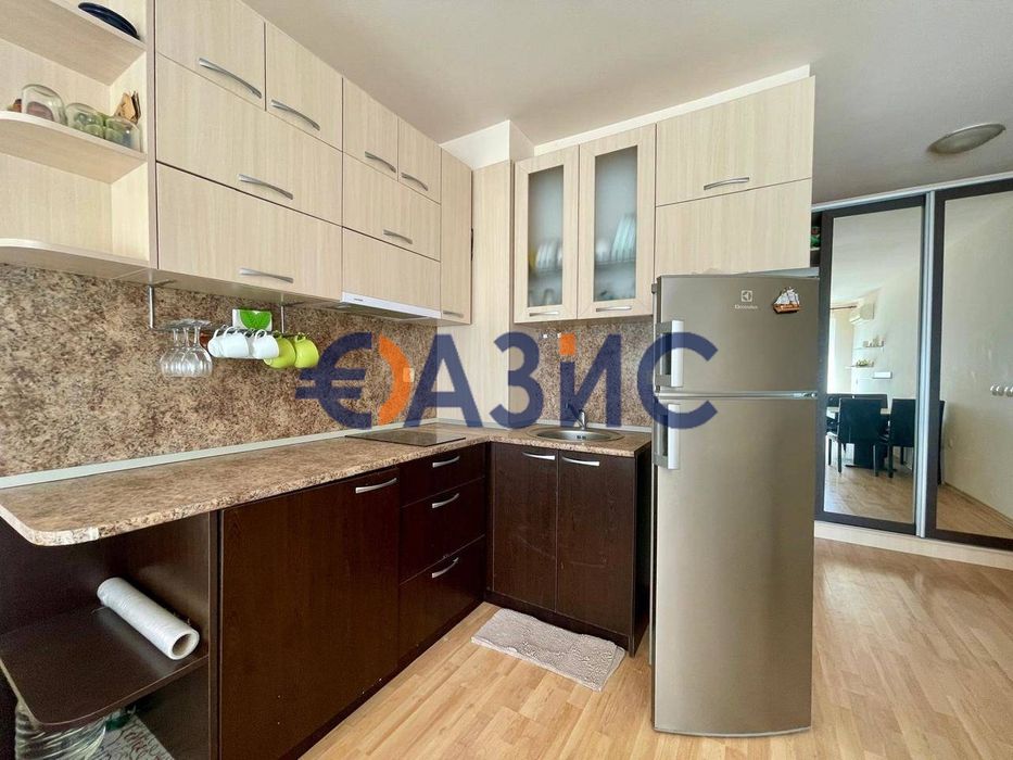 Тристаен апартамент в комплекс Stella Polaris, 102 кв.м., Слънчев бряг