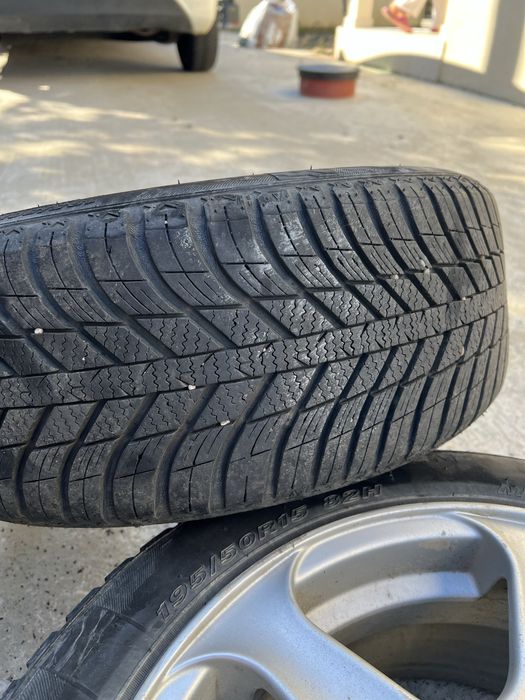 Set 4 jante R15 4x108 cu cauciucuri all season 195x50