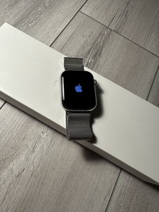 Apple Watch seies 9, stainless steel silver, gps+cellular, 45mm