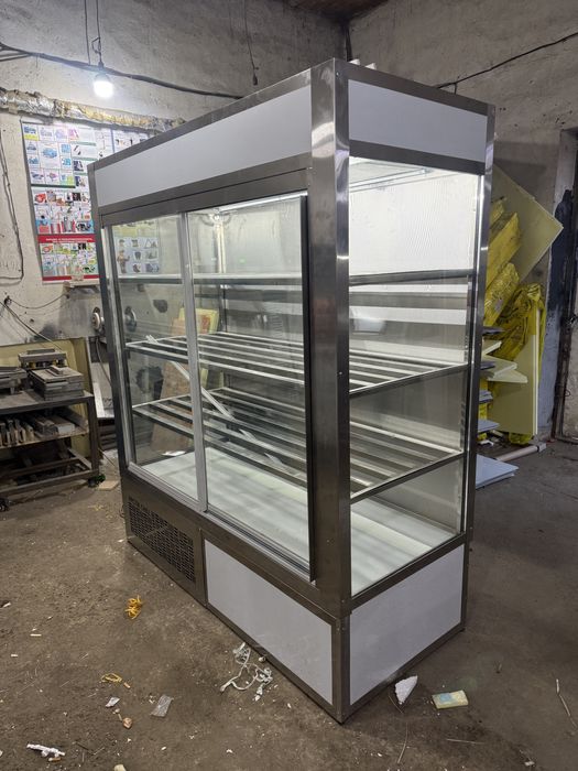 Шашлычный витринный холодильник