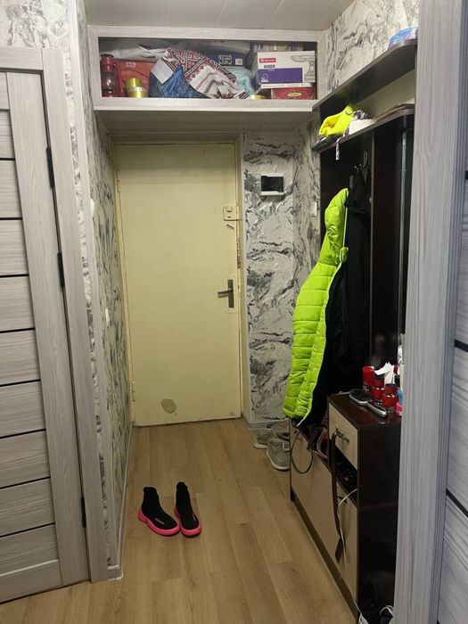 Срочно Чиланзар Г9А Продается 2в3 комнатная Кирпич 54кв.м Балкон 2/6