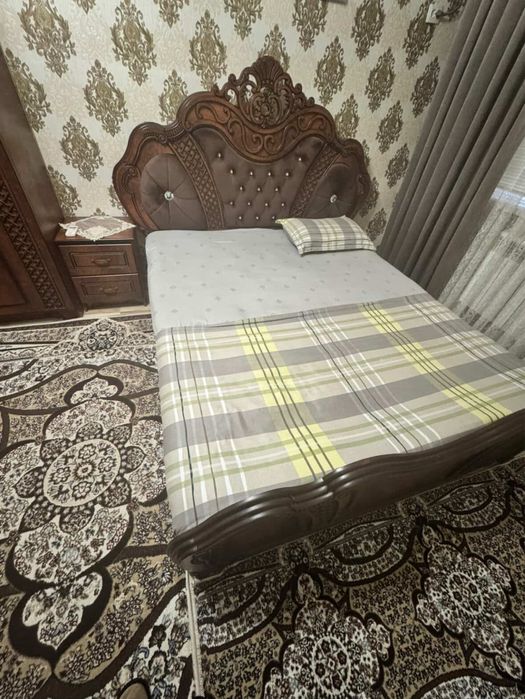 Мебель комплект сотилади