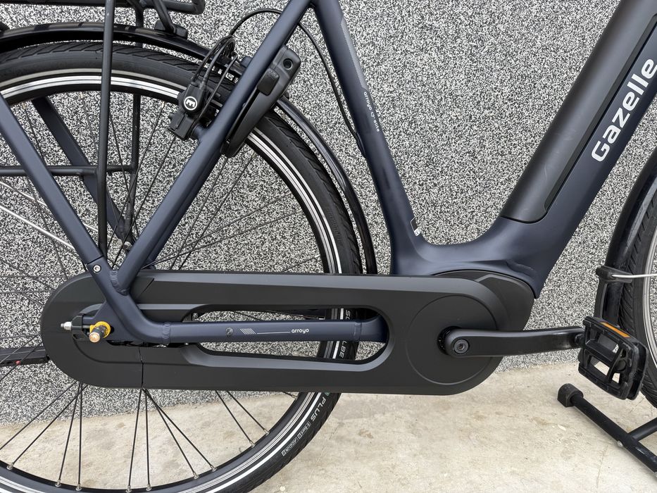 Електрически велосипед Gazelle Arroyo C7+ 28” Bosch мотор !