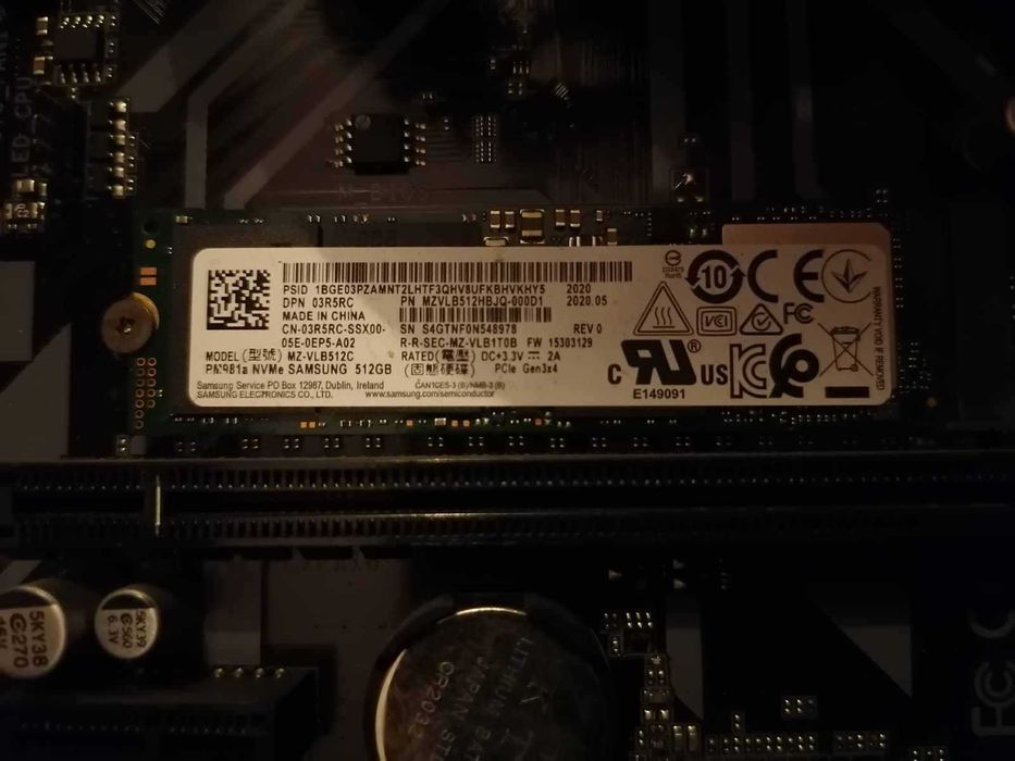 M2 NVMe folosit Samsung PM9 512GB PCI Express 3.0x4 3000MB/s  1500000h