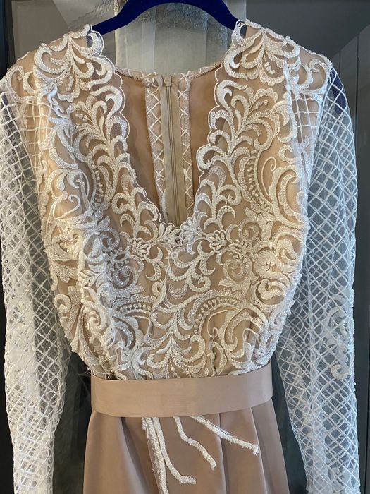 Rochie stare civilă/nașă, mărimea 42.