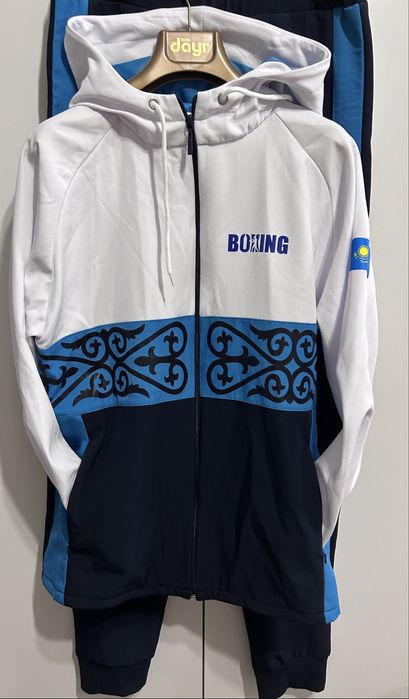 Спортивка новая М