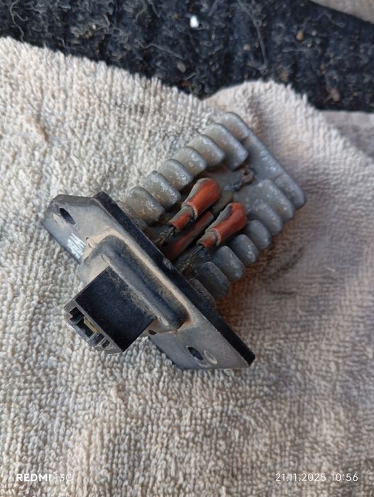 Датчик отопителя, и кондера авторежим