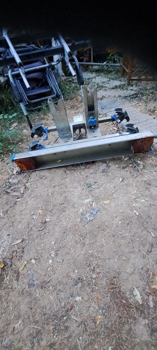 Багажник за превоз на велосипеди