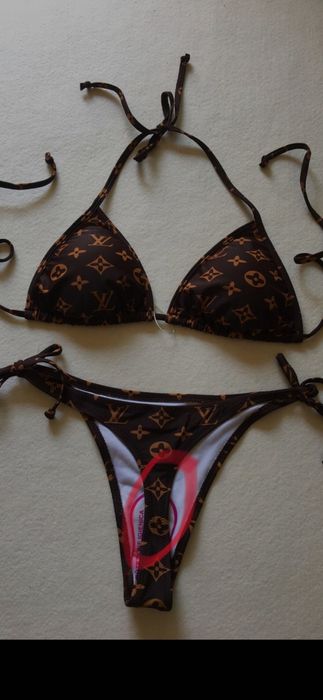 Costum de baie chilot tanga Gucci, Fend*, Louis Vuitton