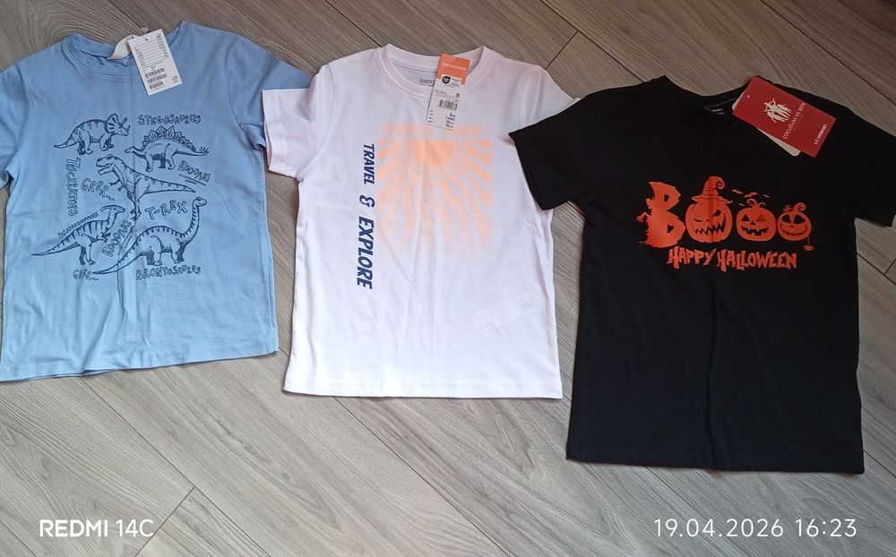 Tricouri noi pt copii