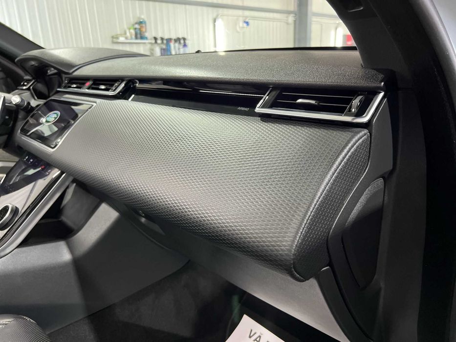 Land Rover Range Rover Velar D300 SE/300 CP. R-Dynamic. 87800 Km - Cumparat RO - 0 km