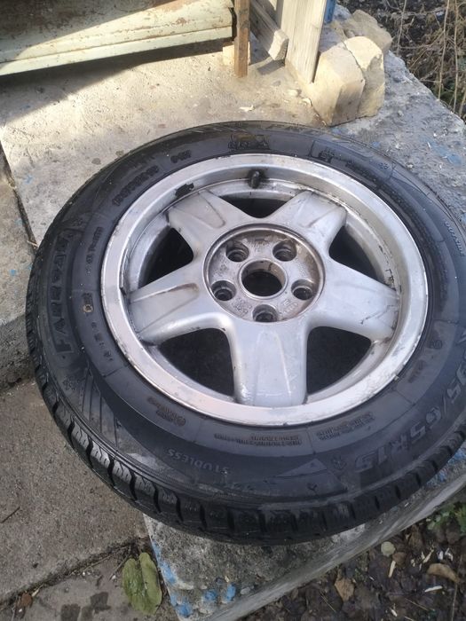 Продам шины зимние