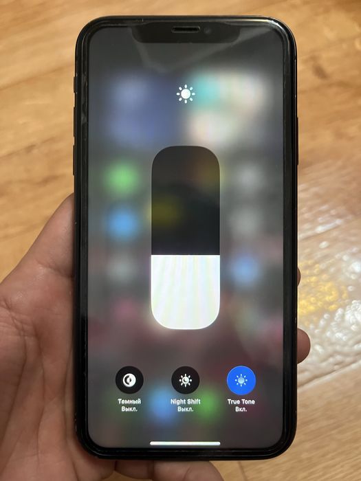 Продам iPhone 11