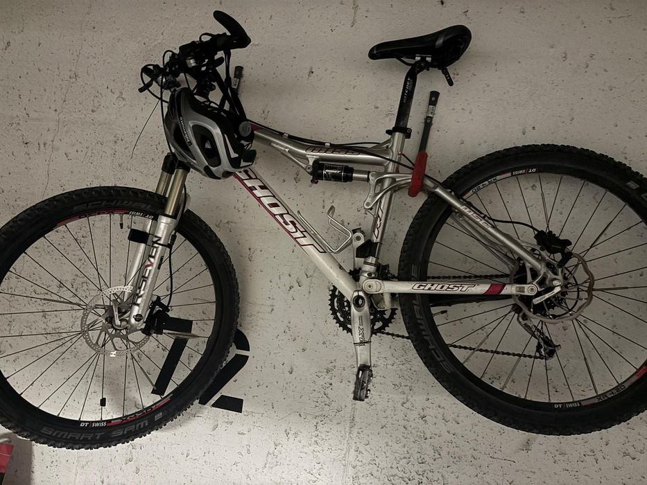 Bicicleta de vânzare