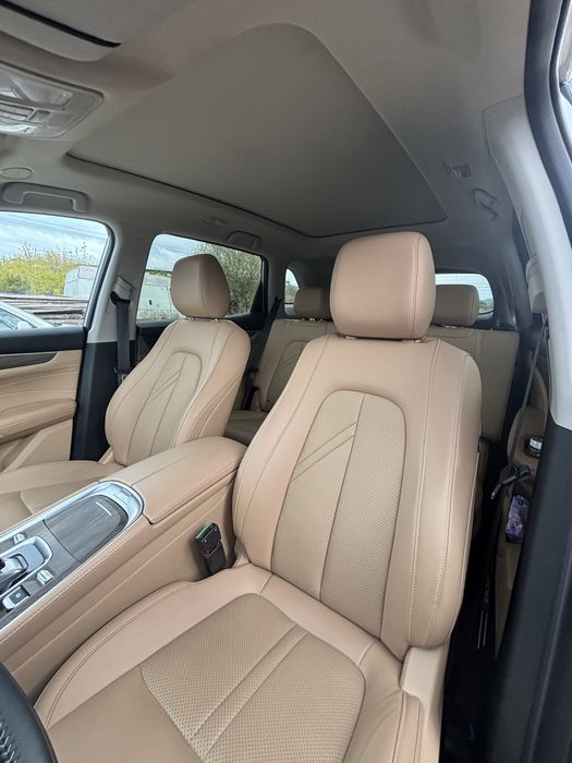 Dongfeng E5 PHEV