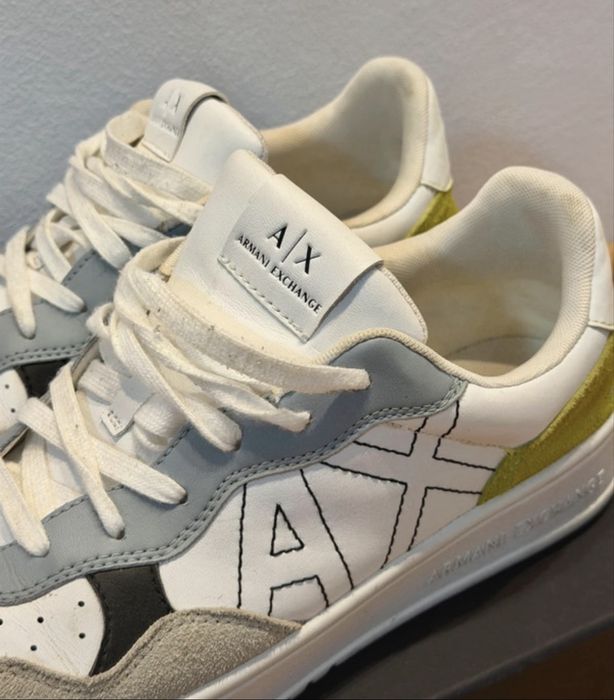 ARMANI adidasi foarte buni
