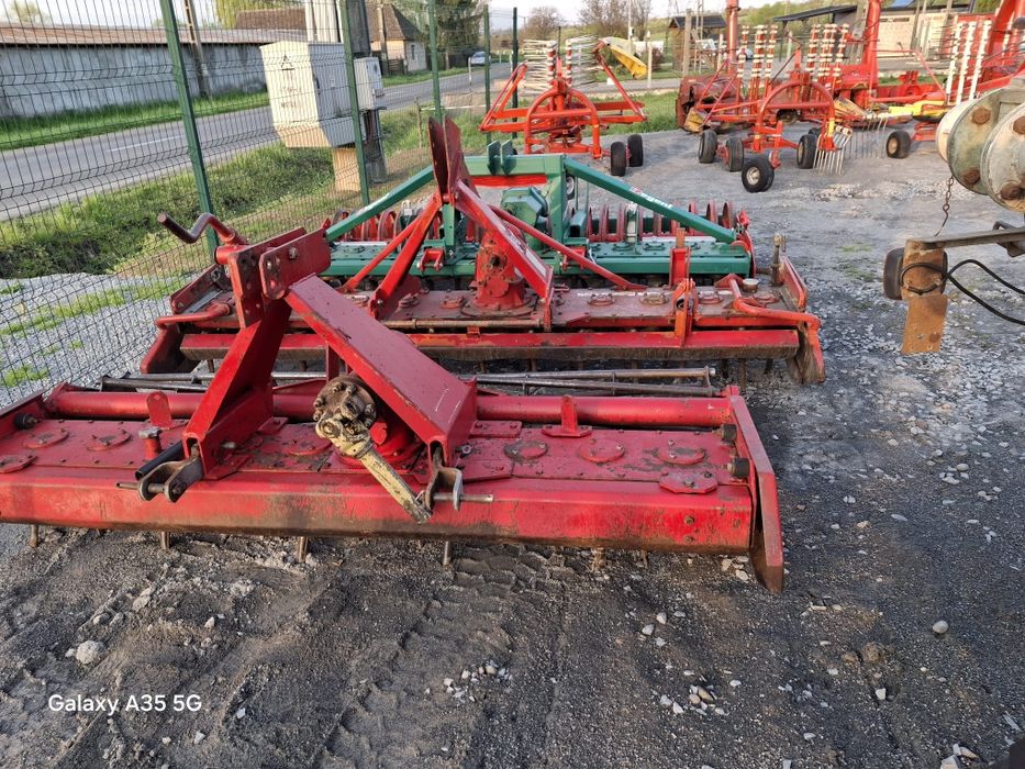 Grapa rotativa dupa tractor